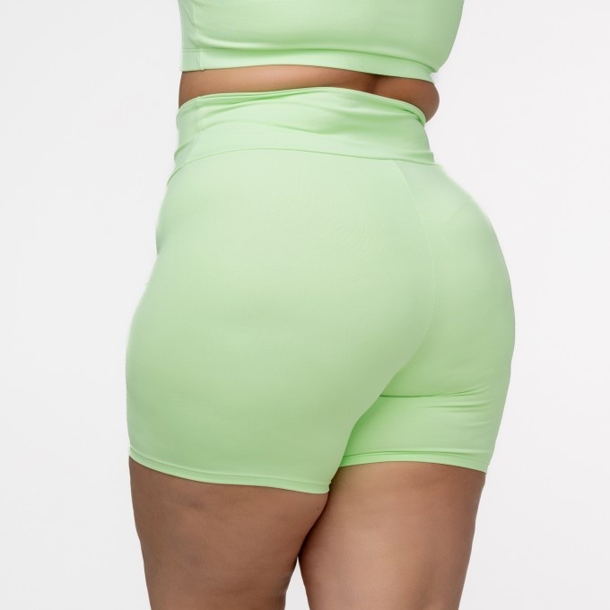 Short Bolso Quadrado